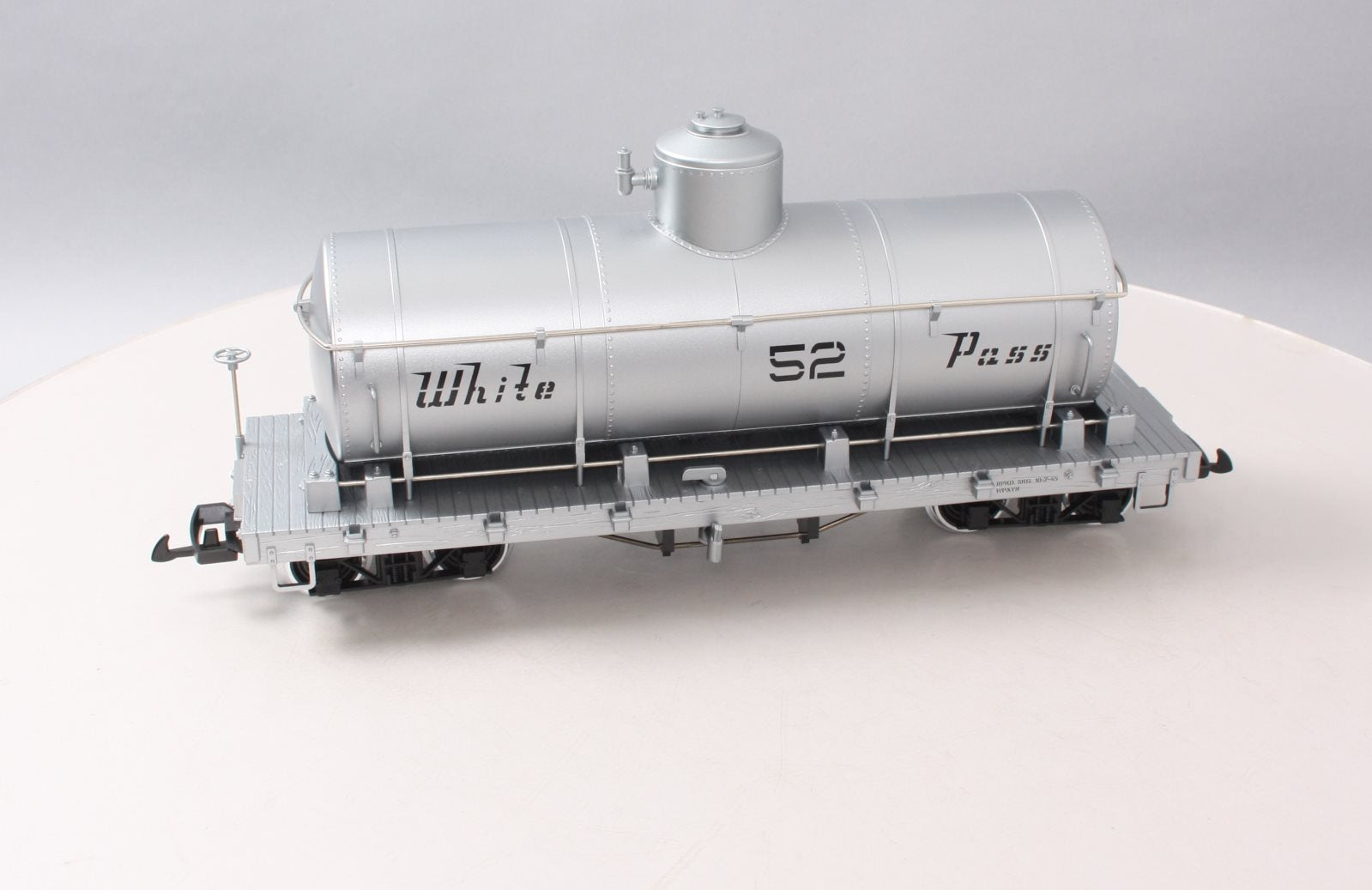 LGB 40808 G White Pass & Yukon Tank Car #52 (silver) - Metal