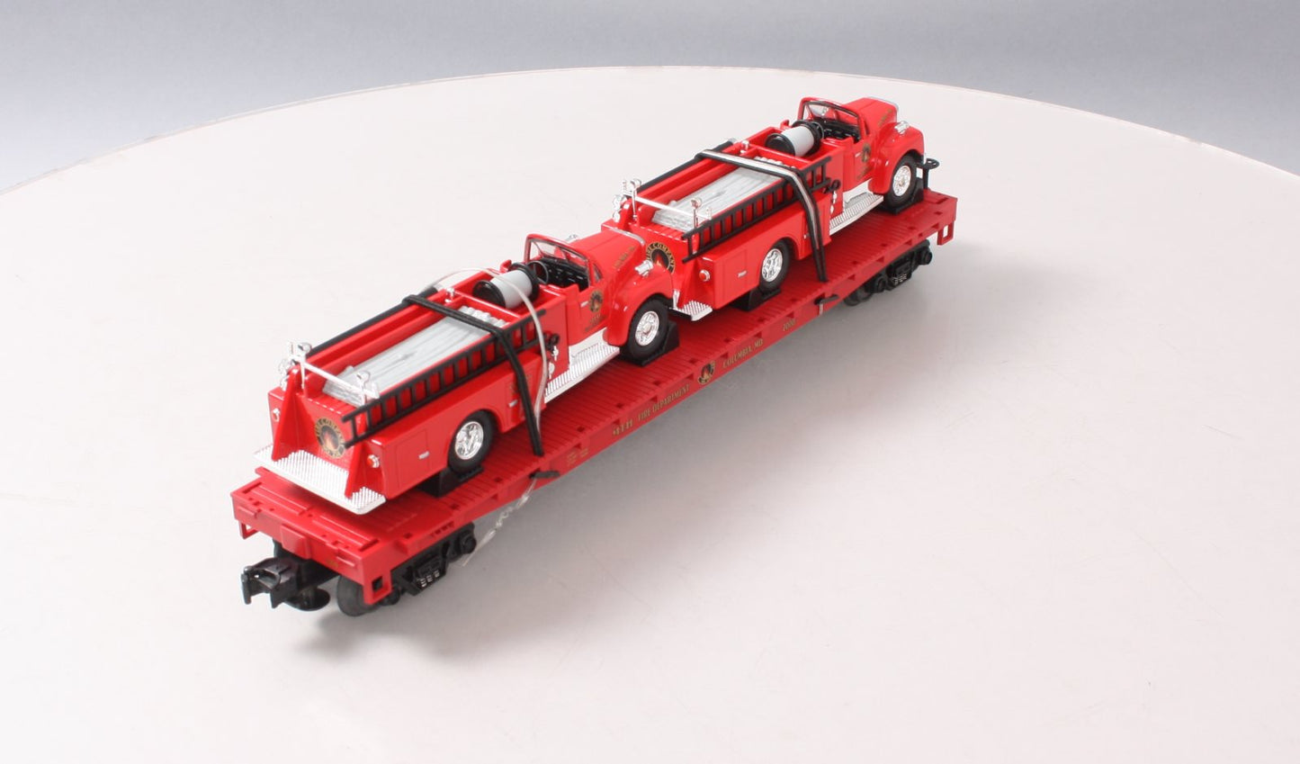 MTH 20-98114 O Gauge Fire Department Flatcar w/ 2 Red Fire Trucks #2000 LN/Box