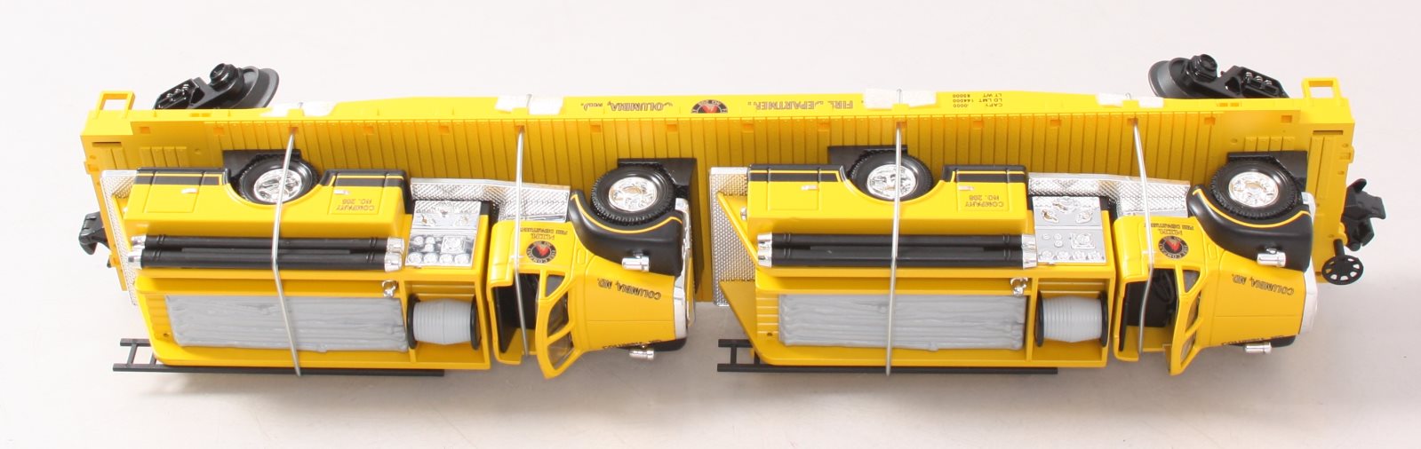 MTH 20-98159 O Gauge MTH Transportation Co Flatcar w/ Yellow Diecast Firetrucks LN/Box