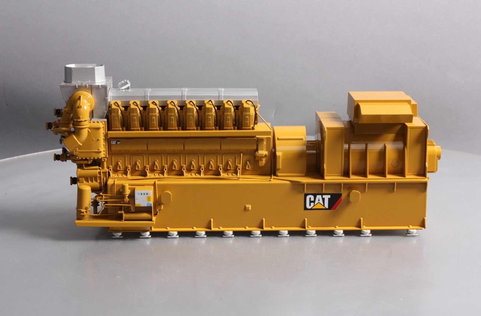 DieCast Masters 85287C 1:25 Caterpillar CG260-16 Gas
