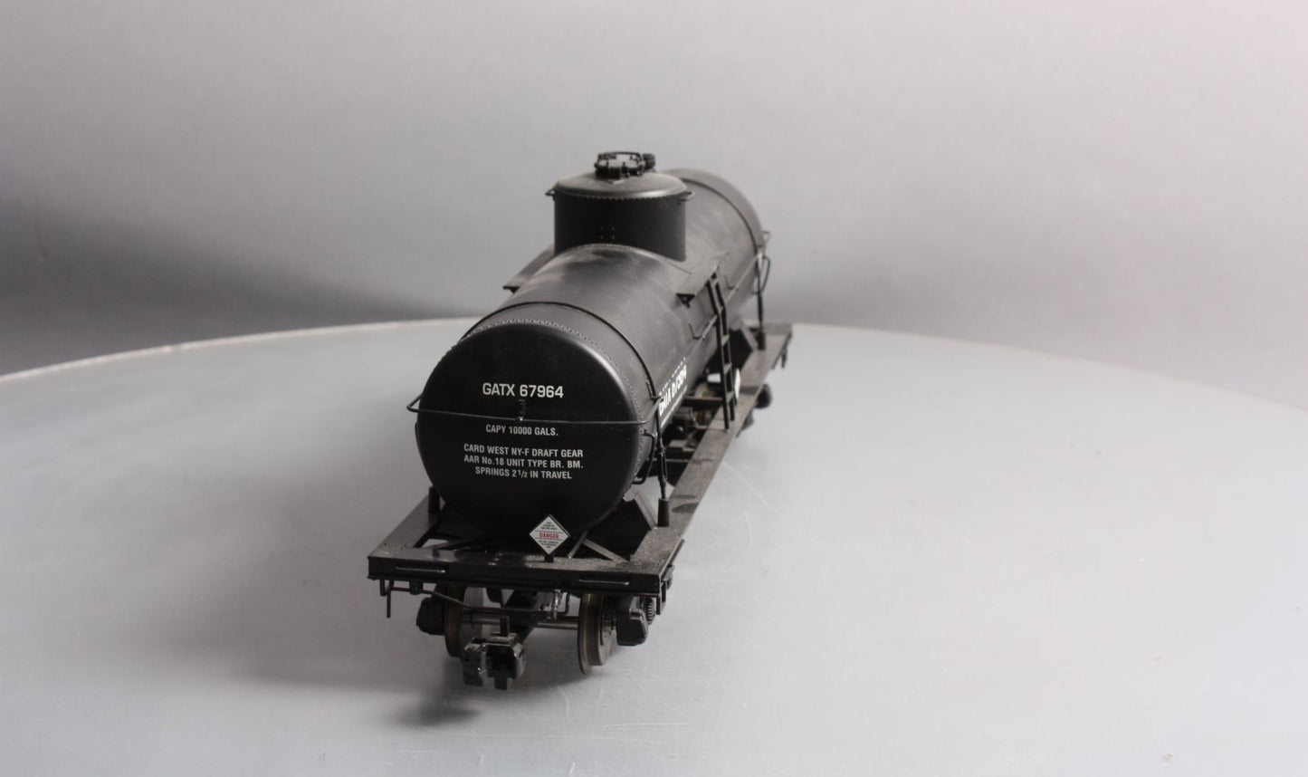 USA Trains R15105 G G.A.T.X. 10,000 Gallon Tank Cars #67964
