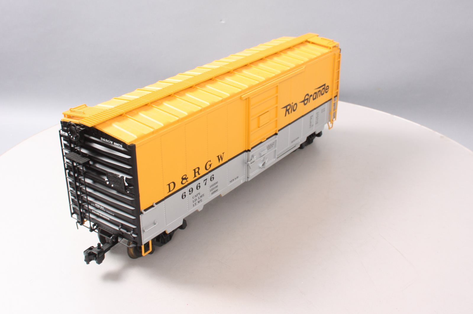 USA Trains R19209A G Rio Grande 40 Ft. PS-1 Steel Box Car - Metal Wheels