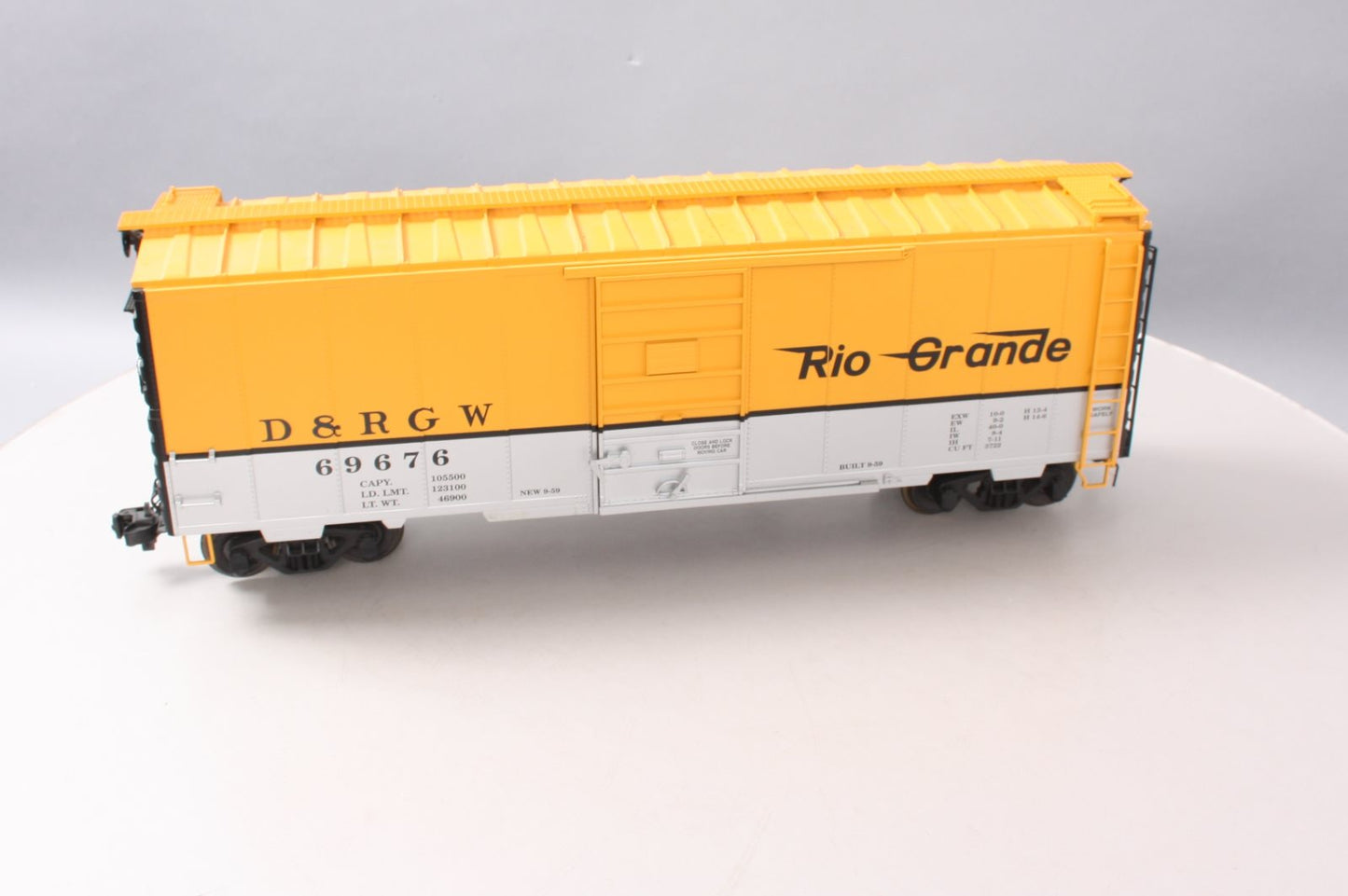 USA Trains R19209A G Rio Grande 40 Ft. PS-1 Steel Box Car - Metal Wheels