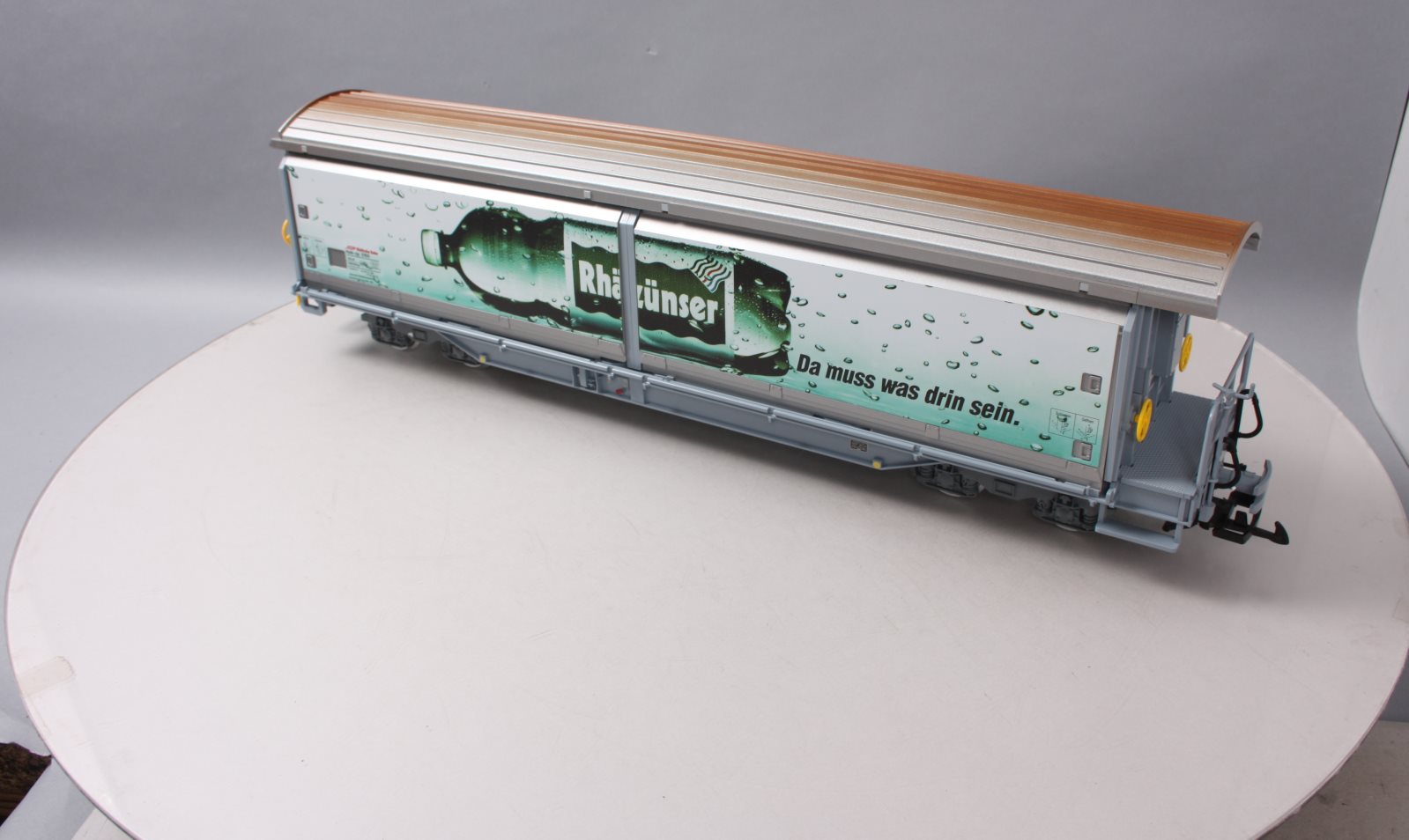 LGB 48571 G Rhaetian Railway RhB Type Haik-qv Sliding Wall Boxcar