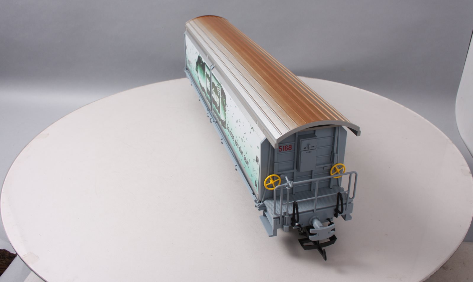 LGB 48571 G Rhaetian Railway RhB Type Haik-qv Sliding Wall Boxcar
