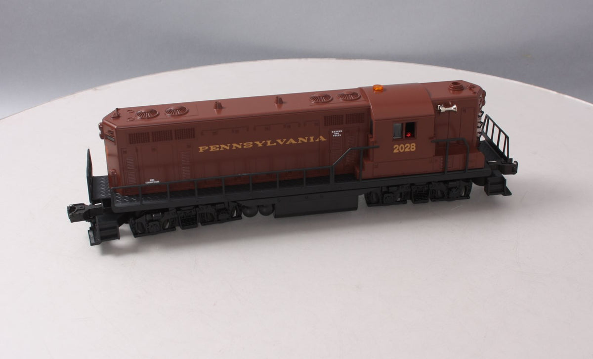 Lionel 6-18567 O Gauge Pennsylvania GP-9 Diesel Locomotive #2028 LN/Box