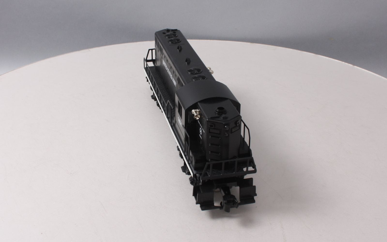 Lionel 6-18840 O Gauge U.S. Army GP-7 Diesel Locomotive #1821 EX/Box