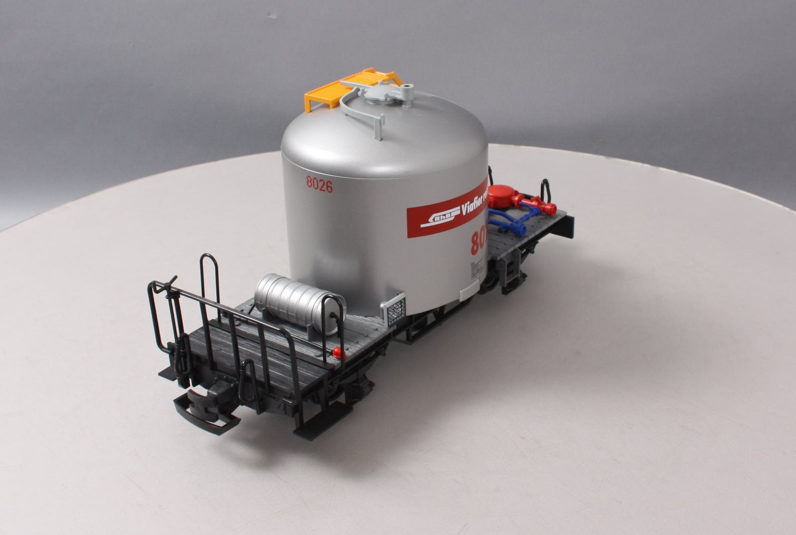 LGB 45253 RhB Cement Silo Car – Trainz