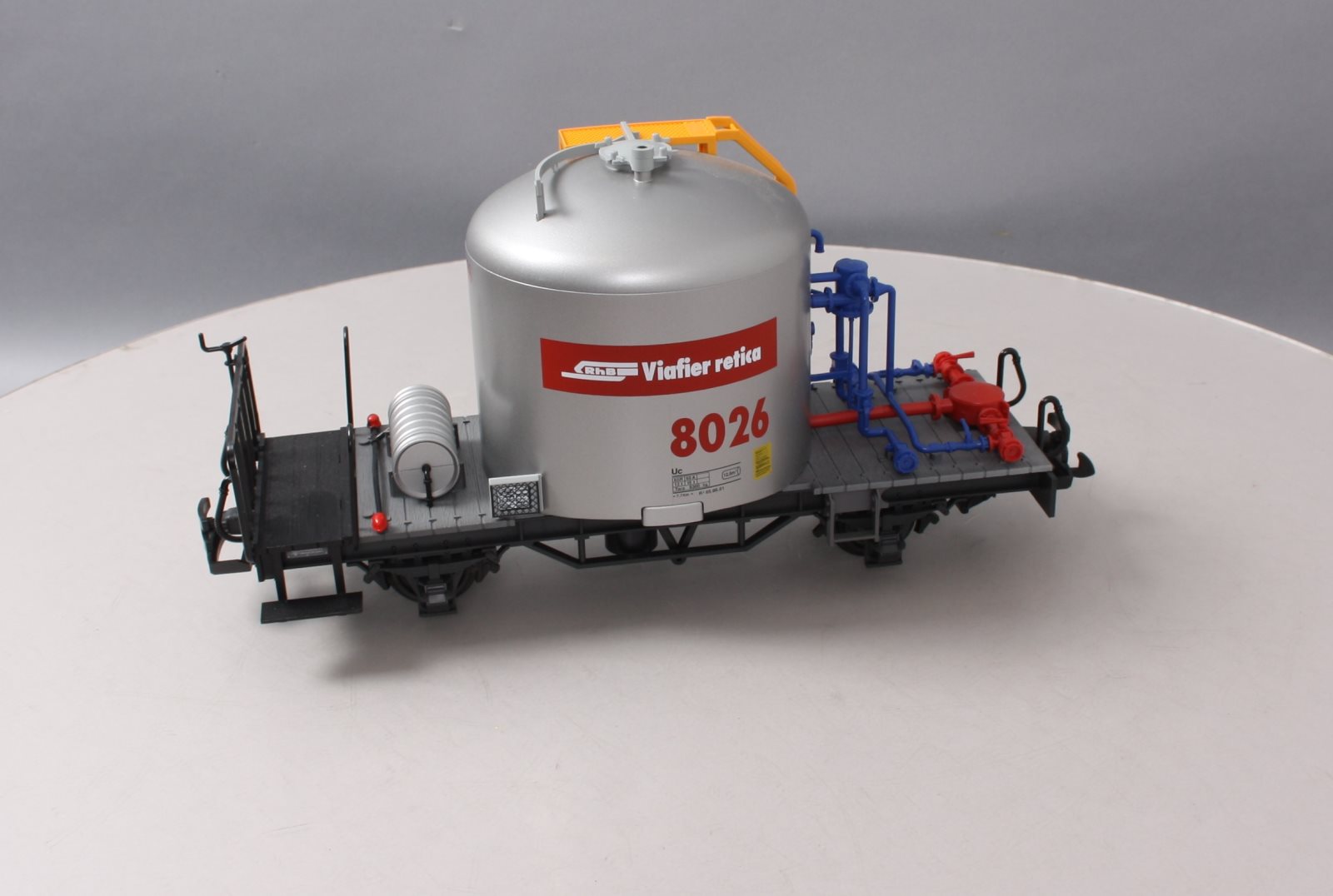 LGB 45253 RhB Cement Silo Car – Trainz