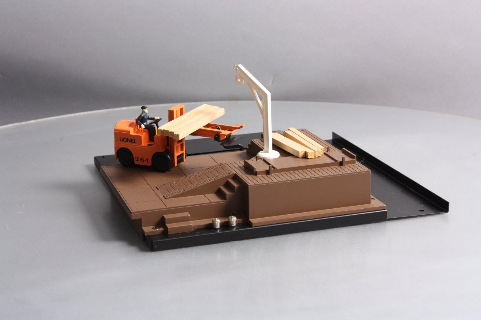 Lionel 6-14000 O Gauge 264 Operating Forklift Platform EX/Box