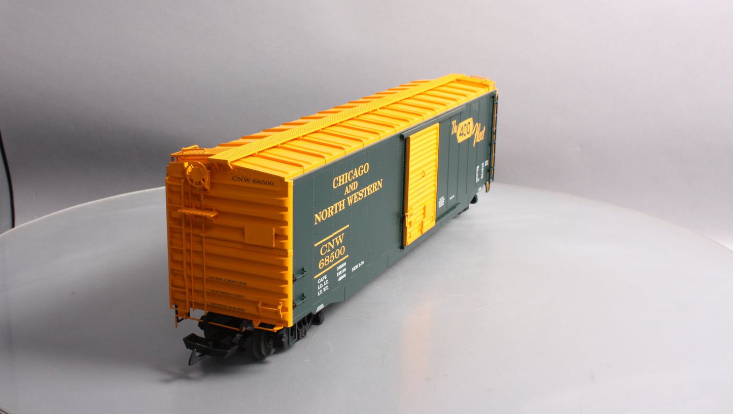 USA Trains R19312A G Chicago & North Western 50 Ft. Box Car with Steel Door
