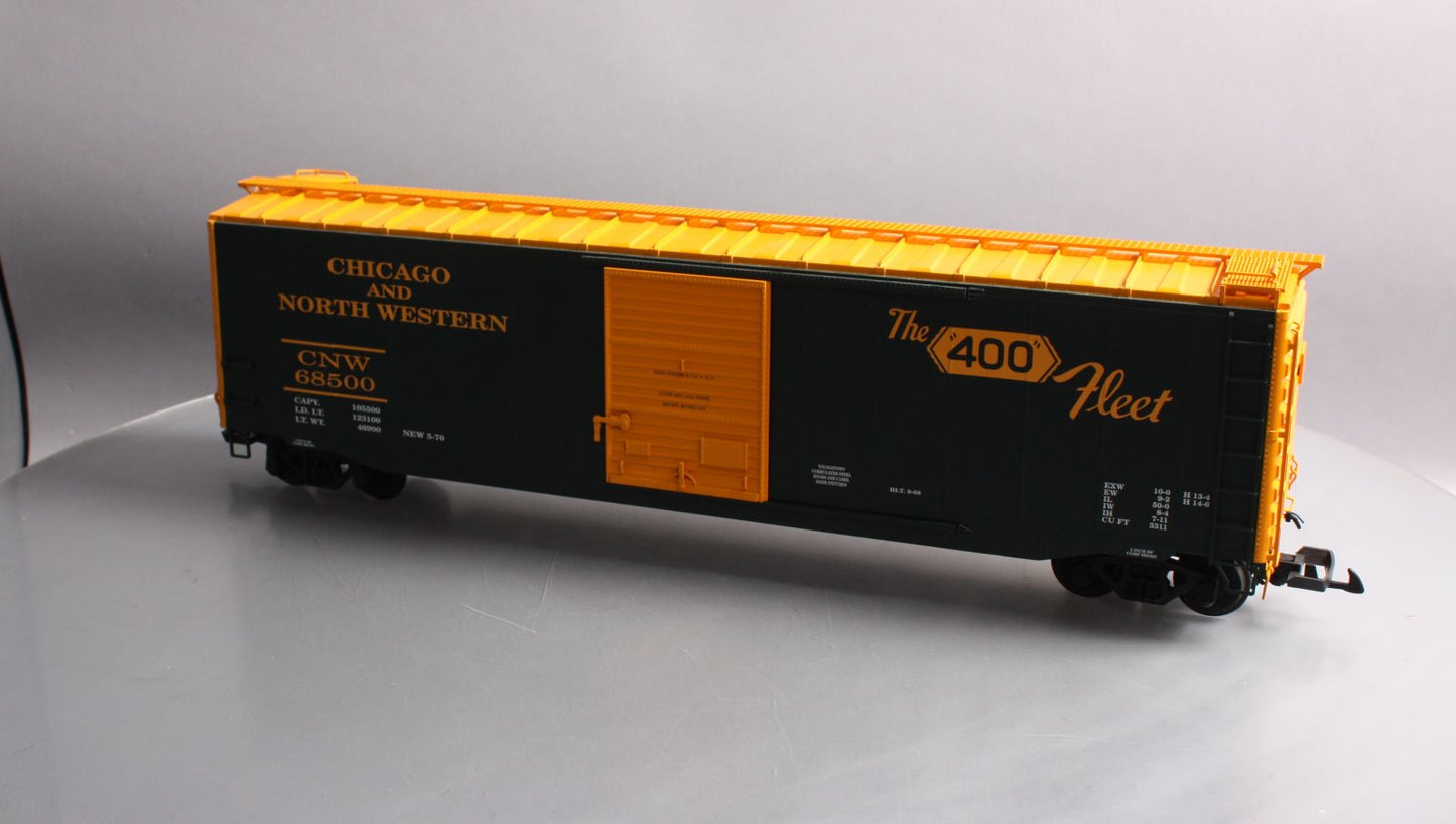 USA Trains R19312A G Chicago & North Western 50 Ft. Box Car with Steel Door