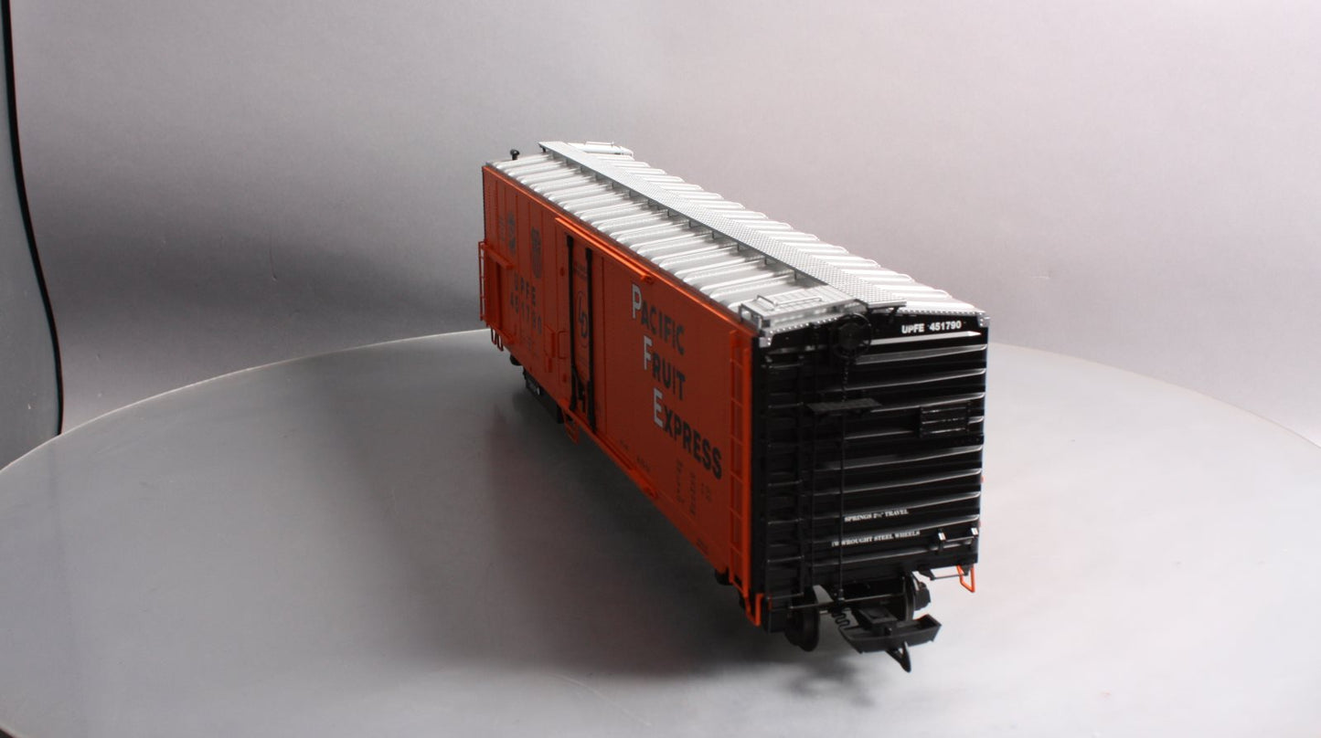 USA Trains R16710 G Pacific Fruit Express 50ft. Mechanical Refrigerator Cars