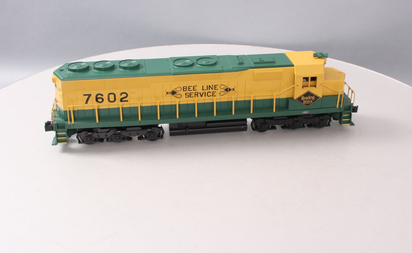 Williams 21710 O Gauge Reading SD45 Powered Diesel Locomotive #7602