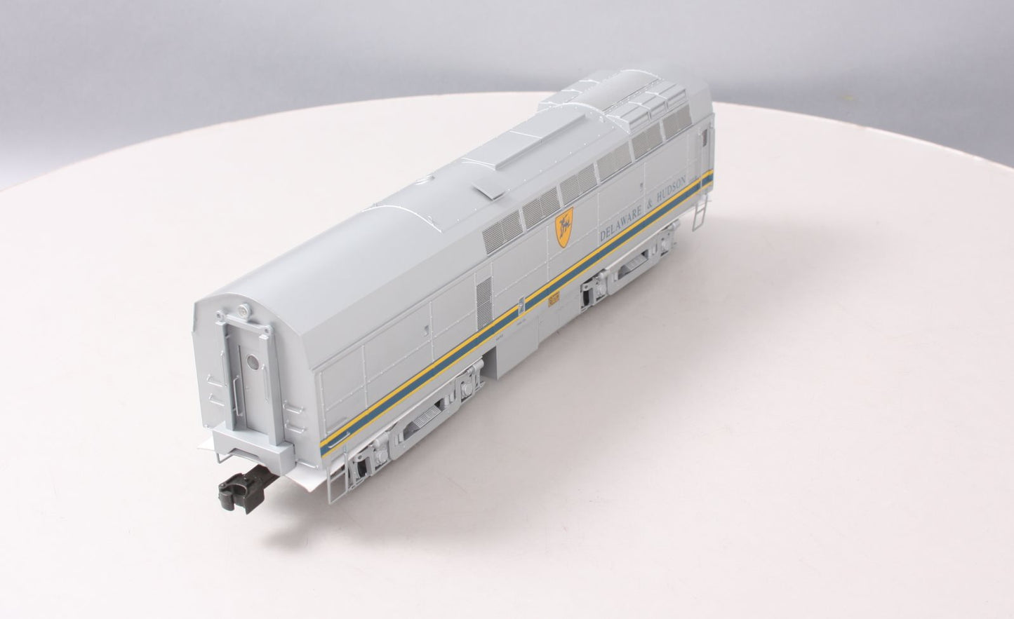 Lionel 6-38561 D&H Legacy RF-16 Sharknose Powered Diesel B-Unit #1215-B