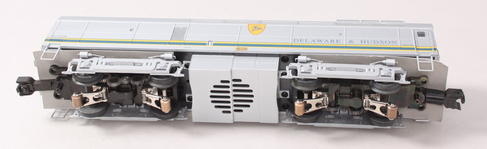 Lionel 6-38561 D&H Legacy RF-16 Sharknose Powered Diesel B-Unit #1215-B