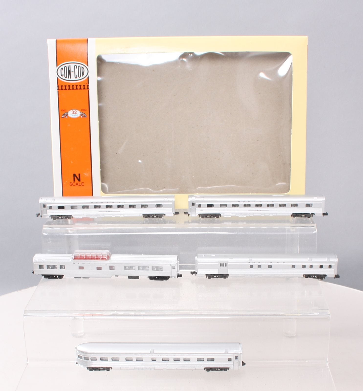 Con-Cor 003-540001 N Scale Santa Fe 5-Car Corrugated Passenger Cars (Set of 5) LN/Box