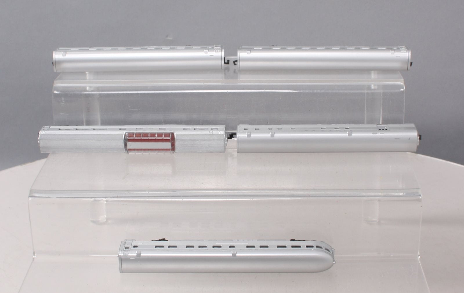 Con-Cor 003-540001 N Scale Santa Fe 5-Car Corrugated Passenger Cars (Set of 5) LN/Box