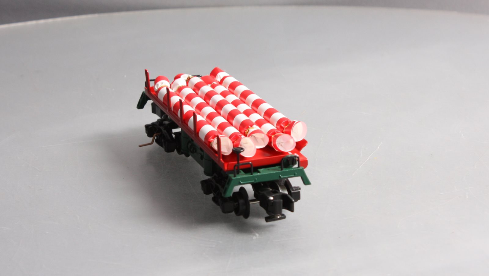 American Flyer 6-49028 S Gauge Candy Cane Operating Dump Car NIB