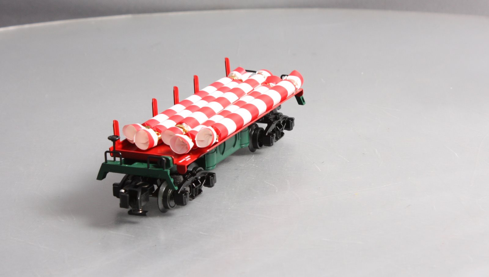 American Flyer 6-49028 S Gauge Candy Cane Operating Dump Car
