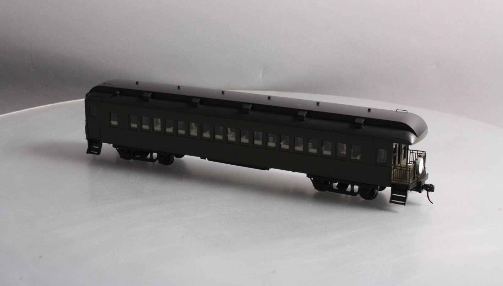 Atlas 2002750 O Scale Undecorated Trainman 60' Observation Car (2Rail)