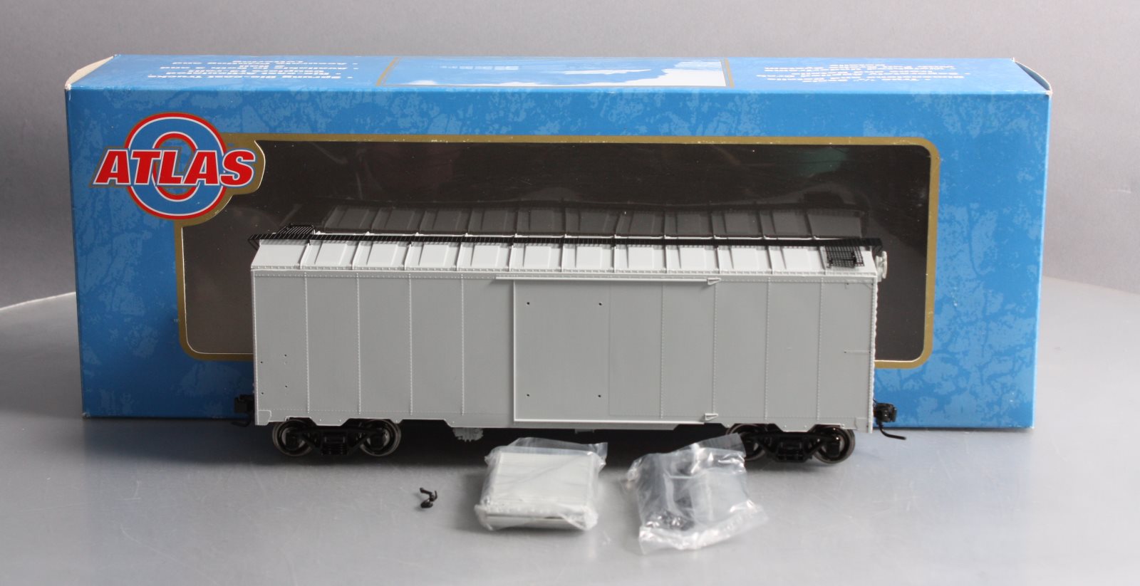 Atlas 9550 O Scale Undecorated 1937 40' AAR Single Door Boxcar (2Rail)