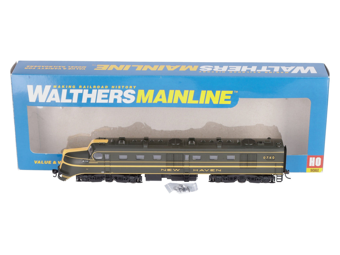 Walthers 910-9113 HO New Haven Alco DL-109 Diesel Locomotive #0740