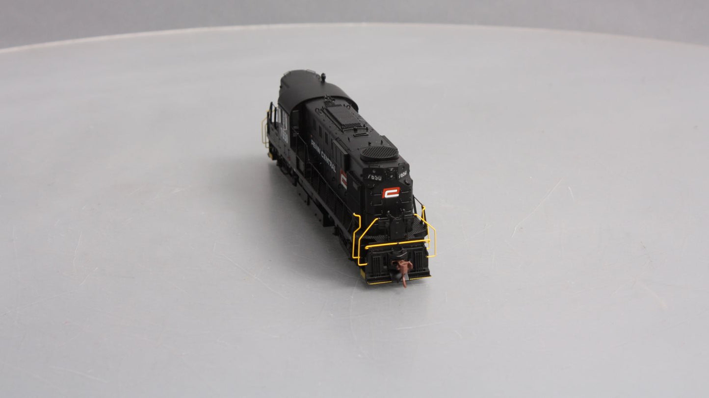 Rapido Trains 31033 HO Penn Central Alco RS-11 Diesel Locomotive #7650