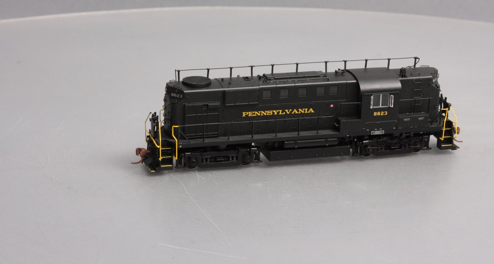 Rapido Trains 31025 HO Pennsylvania RR Alco RS-11 Diesel Locomotive #8623