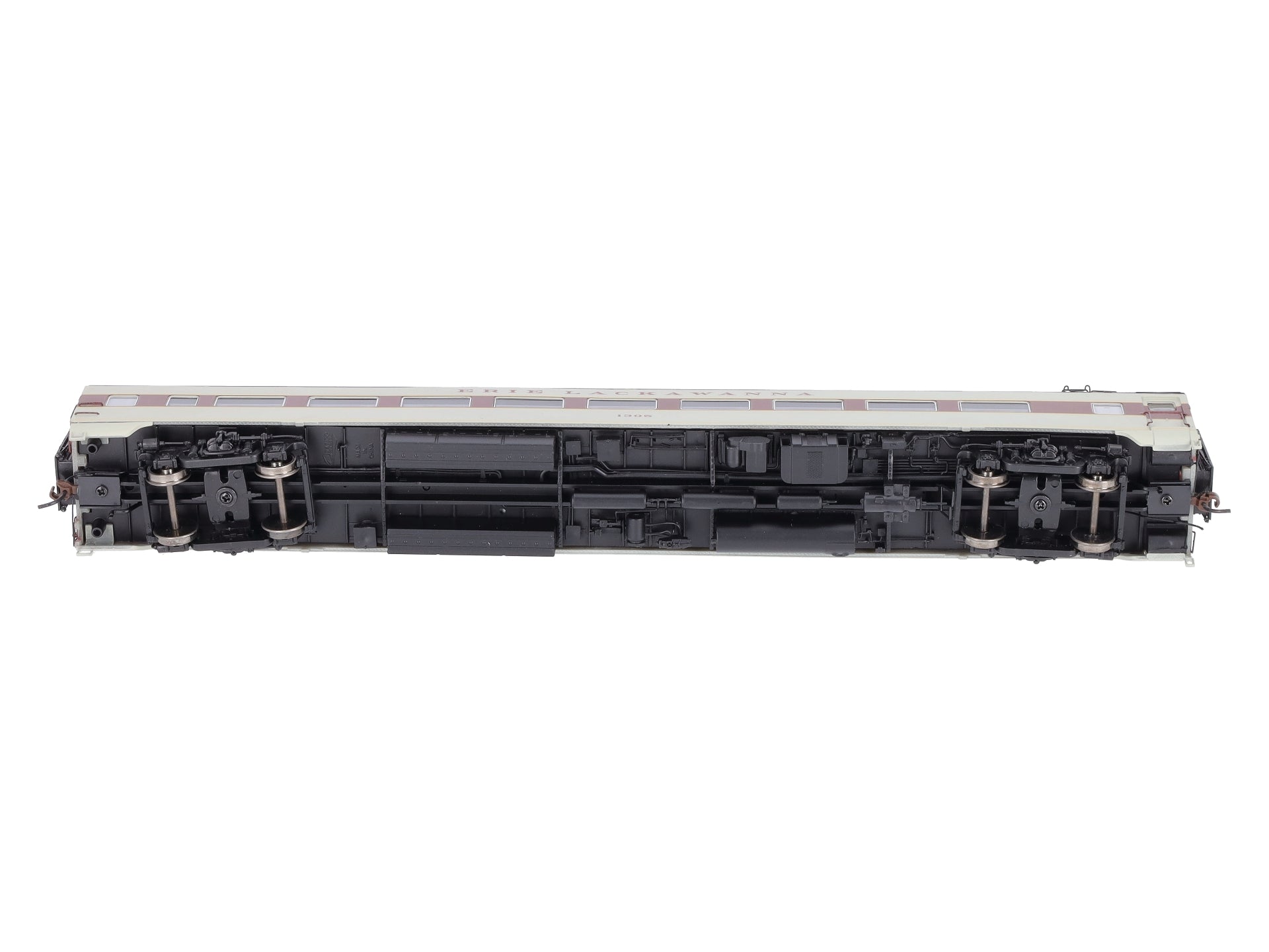 Rapido Trains 100206 HO Erie Lackawanna Lightweight Coach - Lighted #1305 NIB