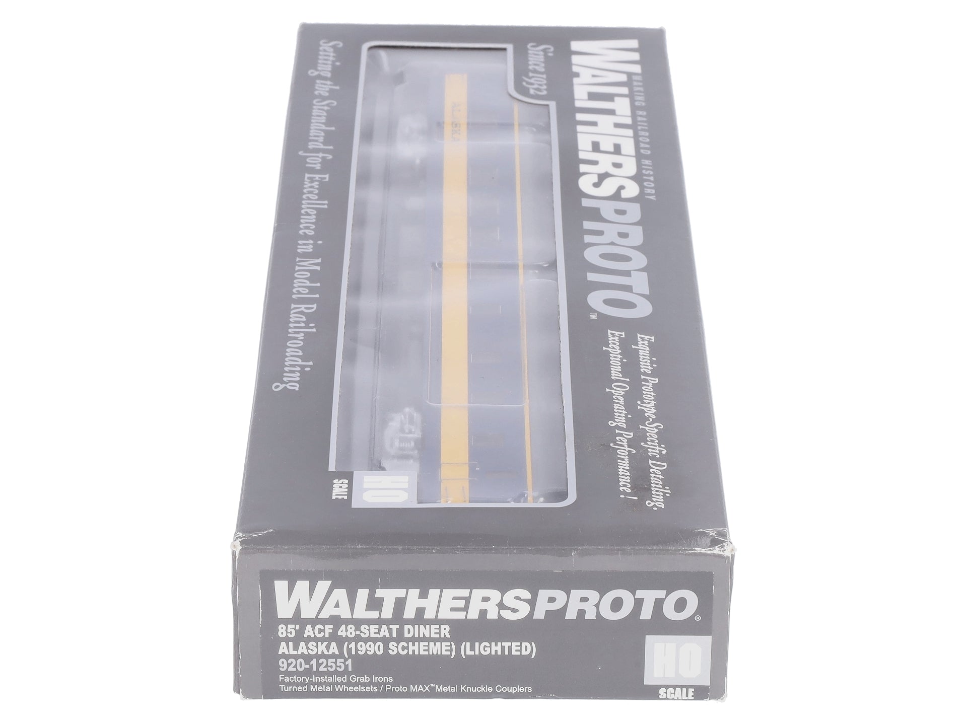 Walthers 920-12551 HO Scale Alaska Railroad 85' ACF Diner - Lighted
