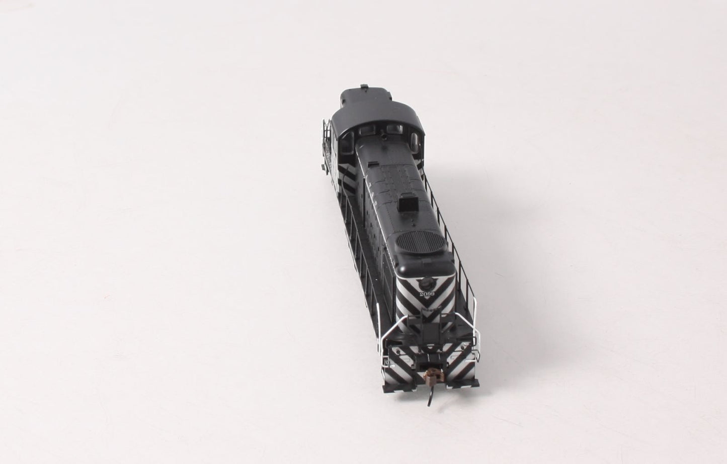 Bachmann 63908 HO Santa Fe ALCO RS3 Diesel Locomotive Sound/DCC #2099