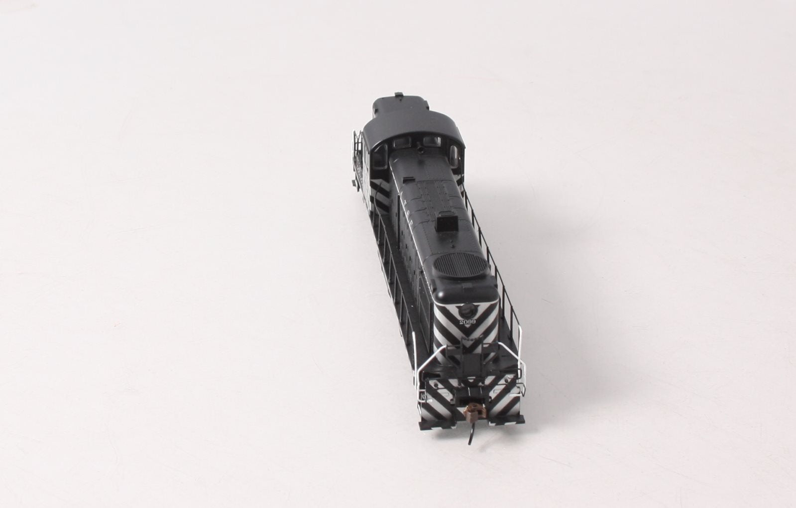 Bachmann 63908 HO Santa Fe ALCO RS3 Diesel Locomotive Sound/DCC #2099