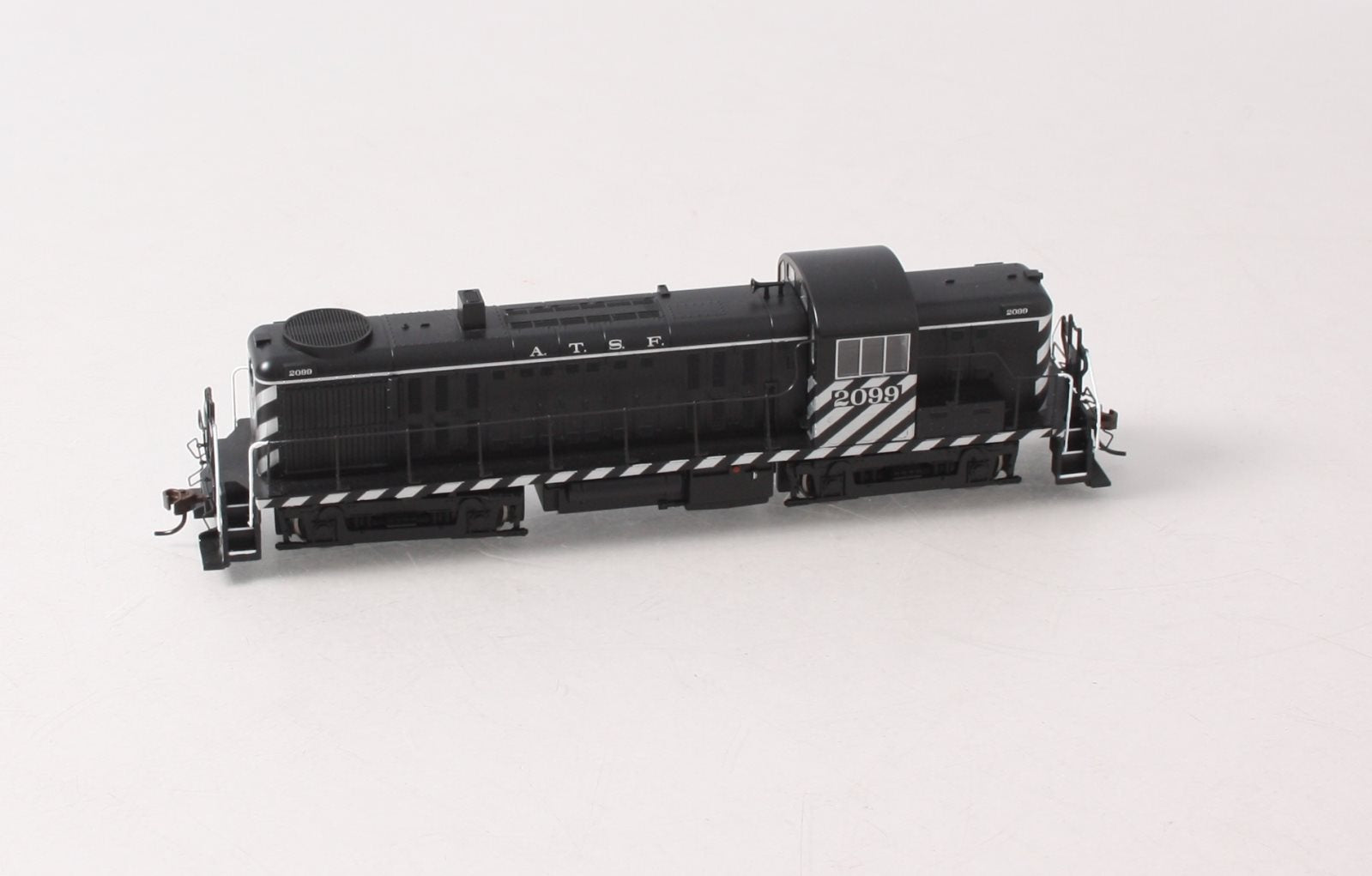 Bachmann 63908 HO Santa Fe ALCO RS3 Diesel Locomotive Sound/DCC #2099