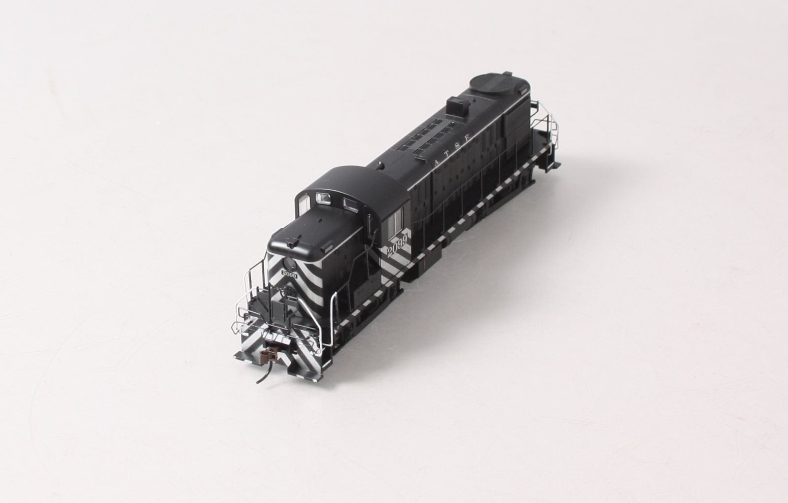 Bachmann 63908 HO Santa Fe ALCO RS3 Diesel Locomotive Sound/DCC #2099