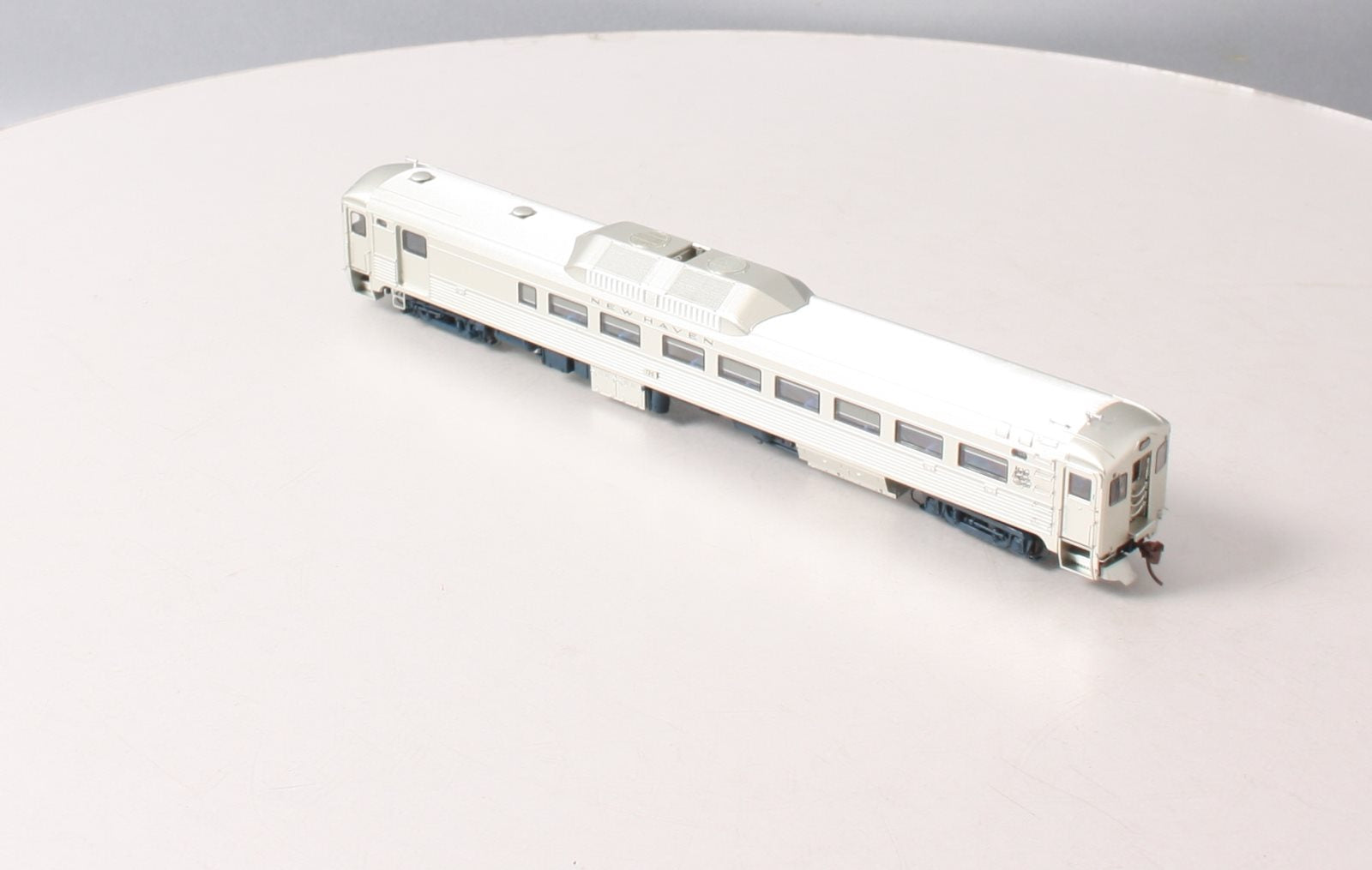 Rapido 16134 HO New Haven Budd RDC-2 Phase Ib Diesel Loco DC #120
