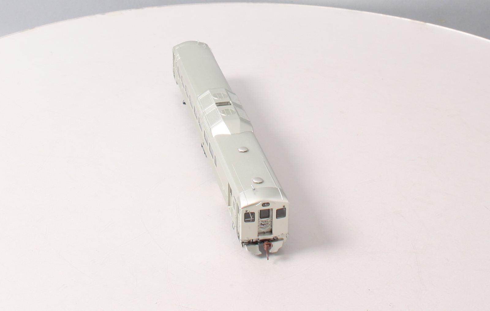 Rapido 16134 HO New Haven Budd RDC-2 Phase Ib Diesel Loco DC #120