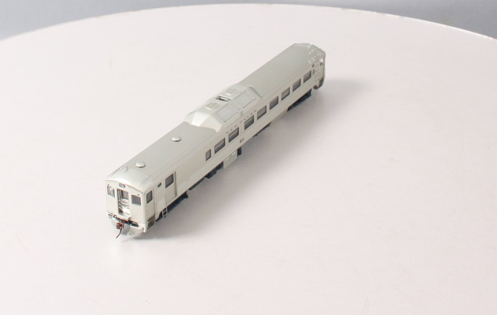 Rapido 16134 HO New Haven Budd RDC-2 Phase Ib Diesel Loco DC #120