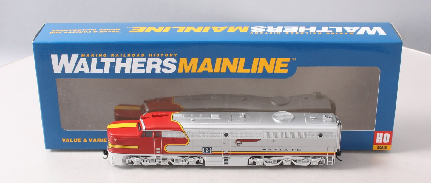 Walthers 910-10066 HO Santa Fe Alco PA with Stanard DC #69L