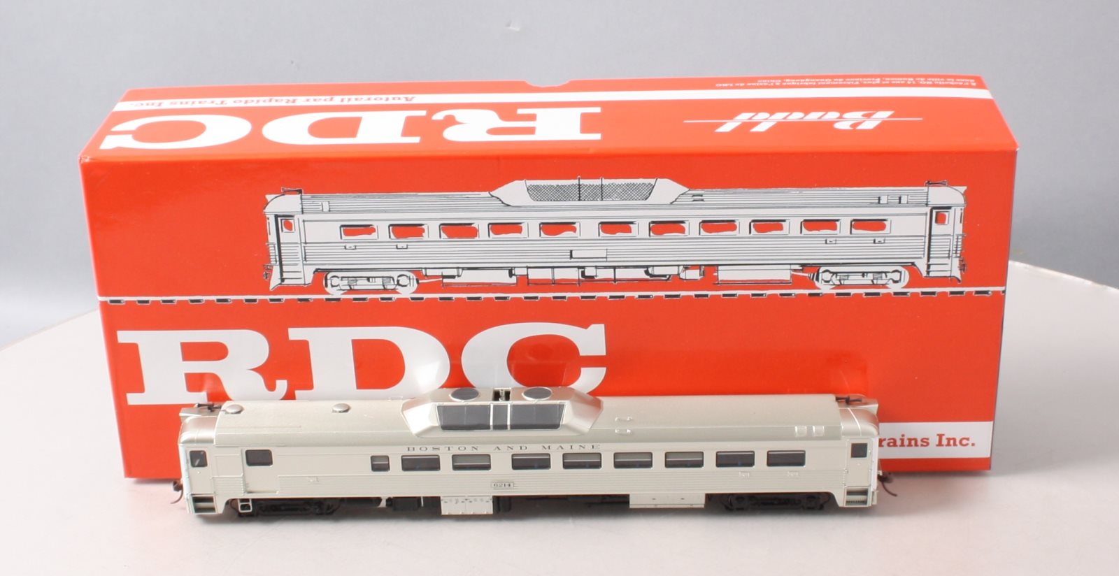 Rapido Trains 16115 HO Boston & Maine Budd RDC-2 Phase II Diesel Loco DC #6214