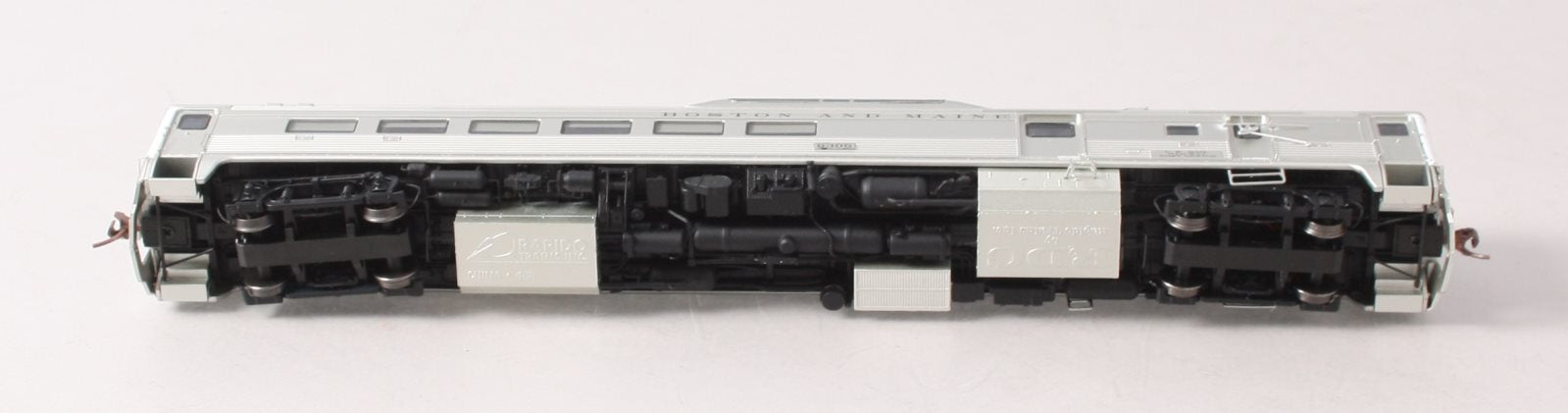 Rapido Trains 16118 HO Boston & Maine Budd RDC-3 Phase II Diesel Loco DC #6306