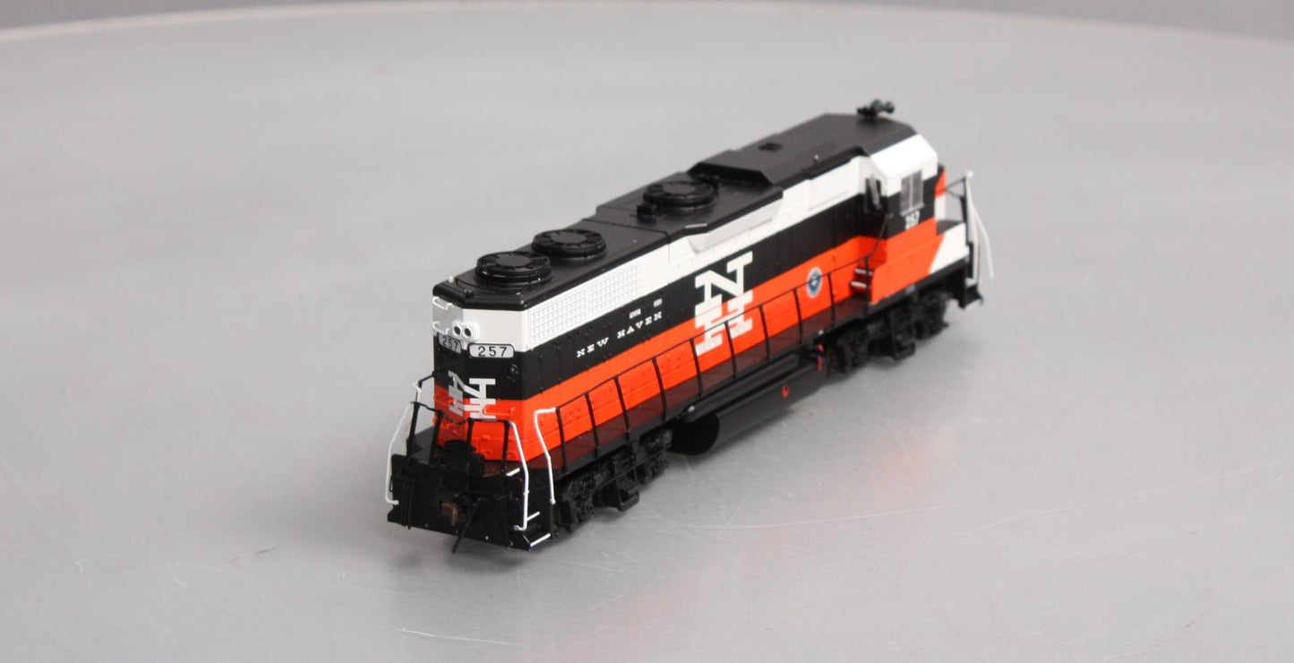 Atlas 10001701 HO New Haven EMD GP38 Low Nose Early Version Diesel Engine #257