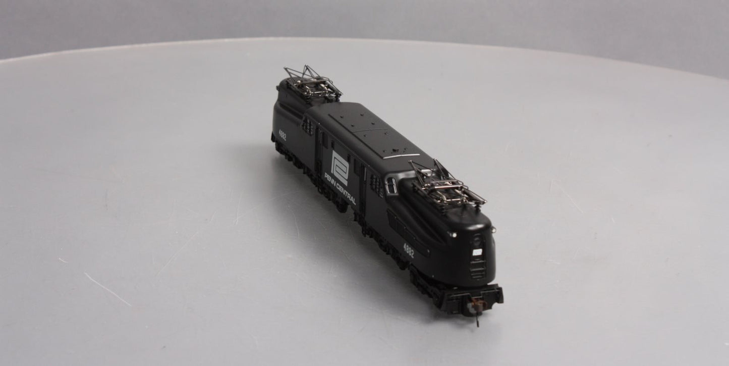 Bachmann 65205 HO Penn Central GG-1 Electric Locomotive DCC Ready #4882 LN/Box