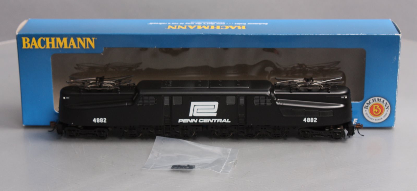 Bachmann 65205 HO Penn Central GG-1 Electric Locomotive DCC Ready