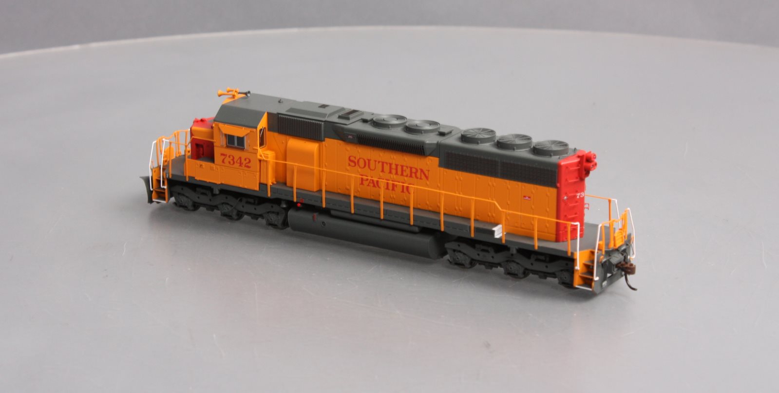 Athearn 86717 HO Southern Pacific RTR Orange SD40 Diesel Locomotve #7342