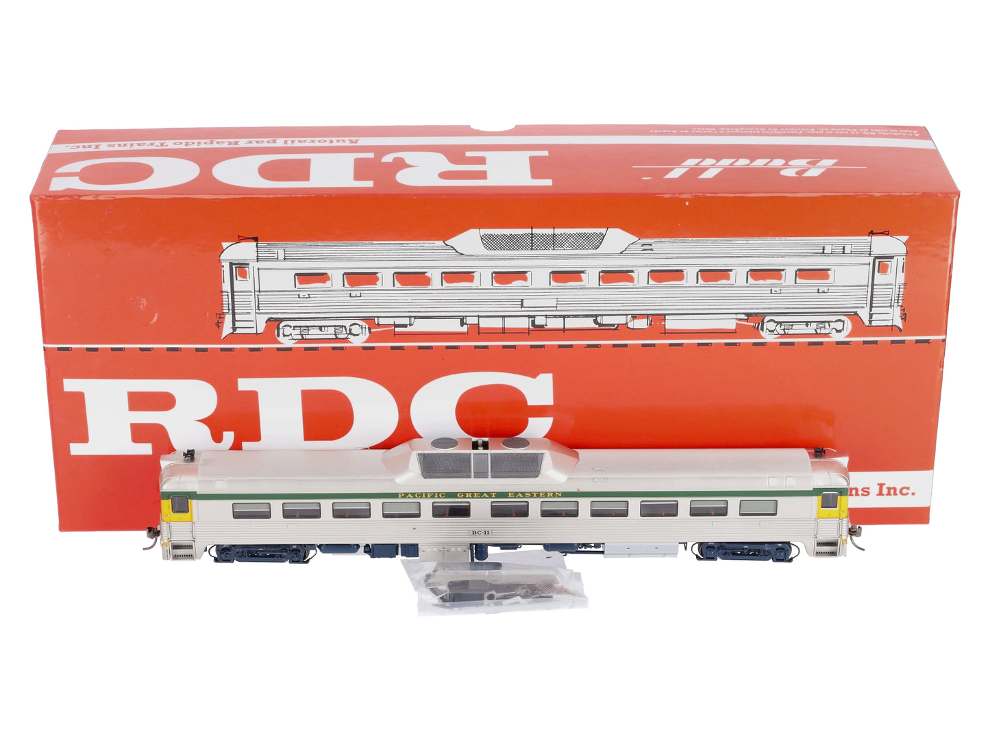 Rapido Trains 16027 HO Pacific Great Eastern Budd RDC-1 Phase 2, End Fluting #11