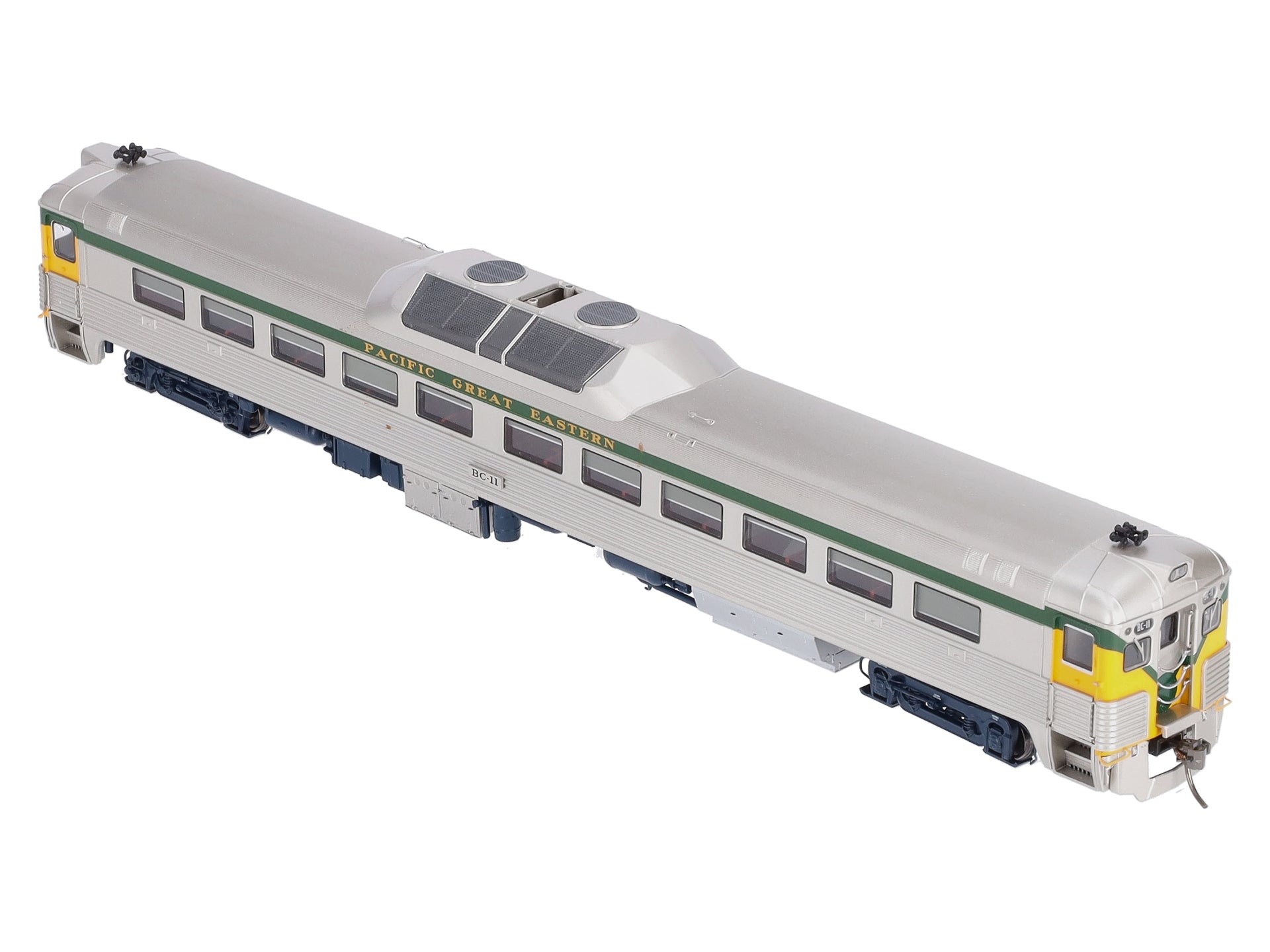 Rapido Trains 16027 HO Pacific Great Eastern Budd RDC-1 Phase 2, End Fluting #11