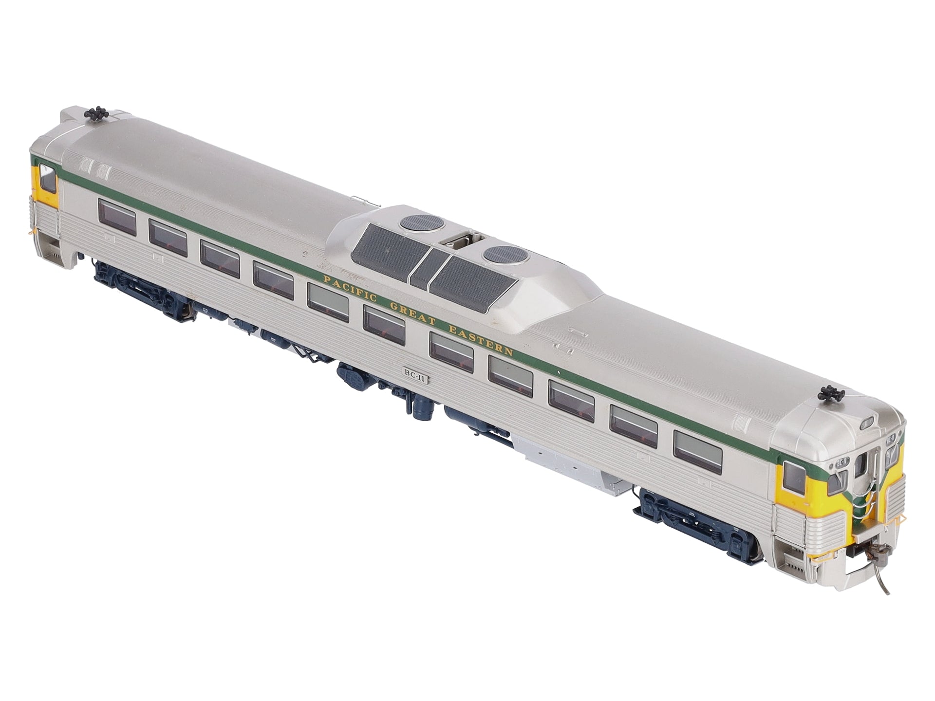 Rapido Trains 16027 HO Pacific Great Eastern Budd RDC-1 Phase 2, End Fluting #11
