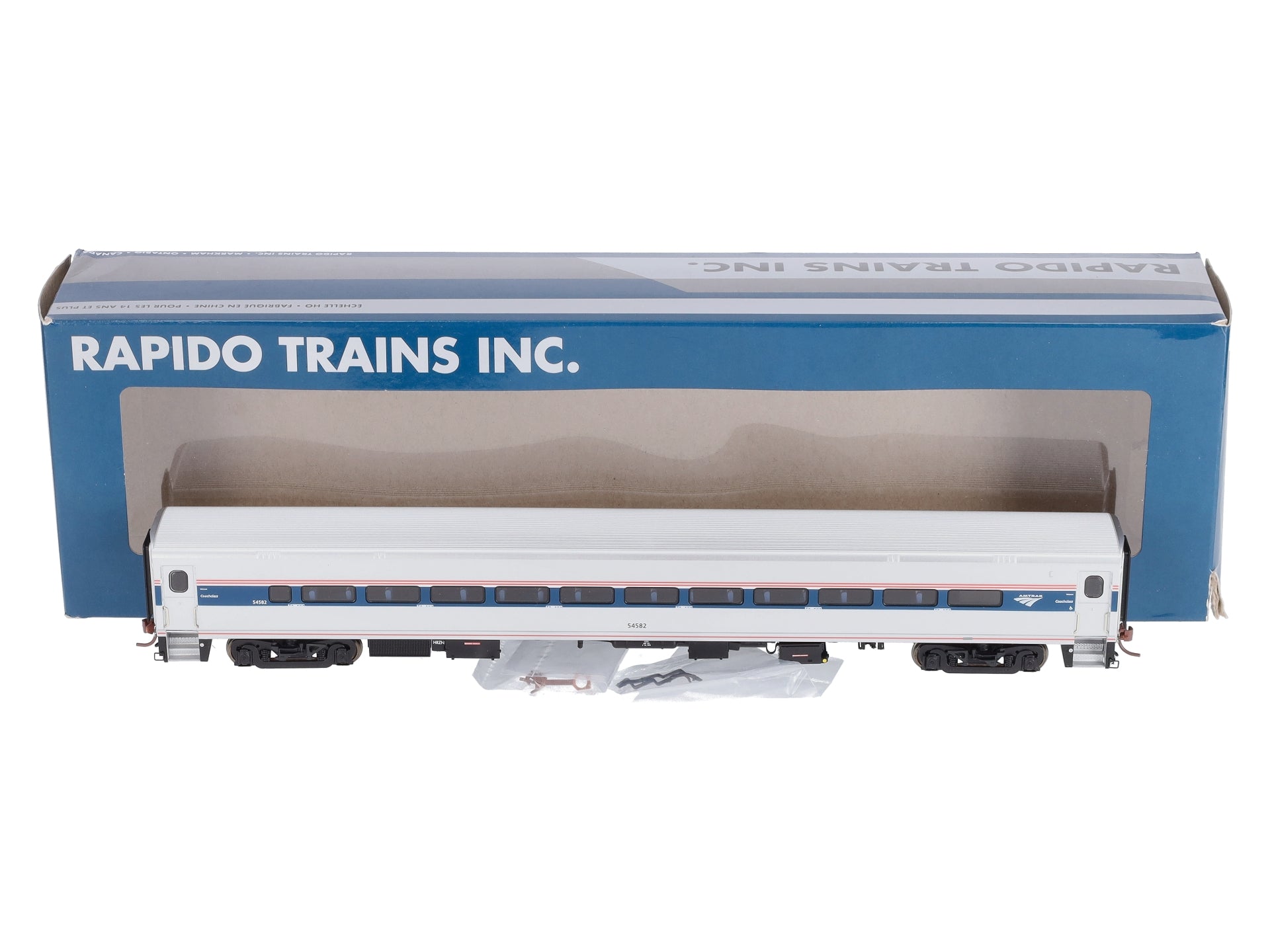 Rapido Trains 128020 HO Amtrak Horizon Phase 6 Coach Car #54582