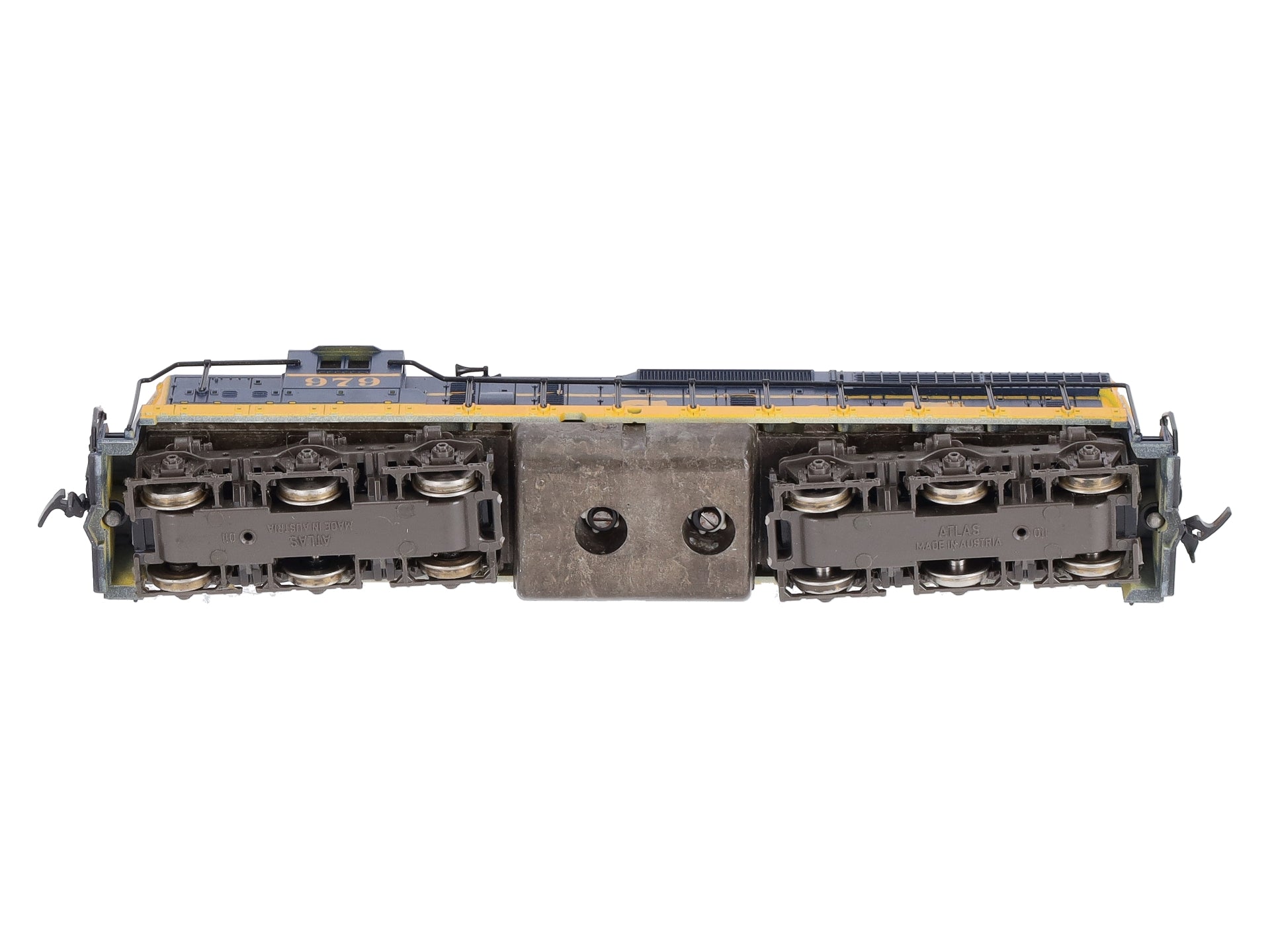 Atlas 7001 HO Santa Fe SD24 Diesel Locomotive #979